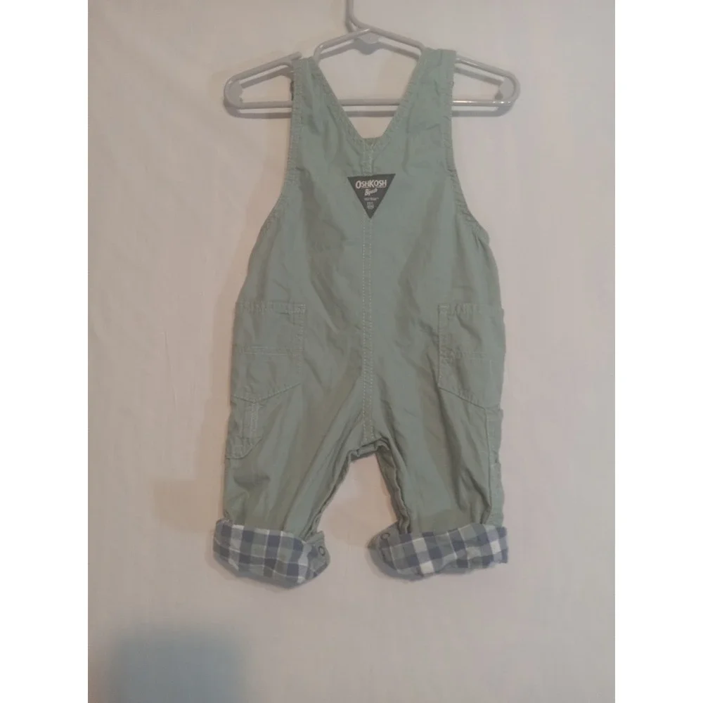 Oshkosh B'gosh Baby Girl's Light Green Overall Jumper Pants. Size 9 Months